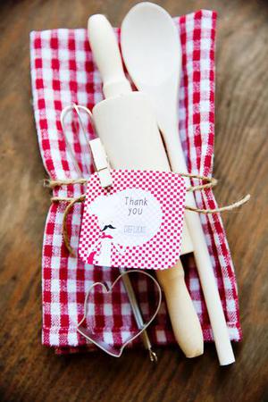 kids cooking party favors