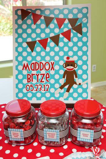 Candy Jar Favor Idea