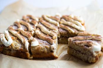 Keto Cinnamon Rolls -Low Carb Cinnamon Roll Coffee Cake