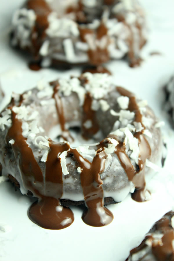 BEST Keto Donuts! Low Carb Chocolate Donut Idea  Baked & Glazed - Quick & Easy Ketogenic Diet Recipe  Completely Keto Friendly - Gluten Free