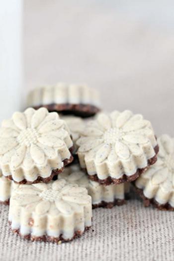 Cookies And Cream Fat Bombs