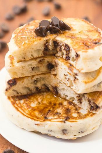 Keto Chocolate Chip Pancakes