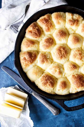 Keto Skillet Dinner Rolls